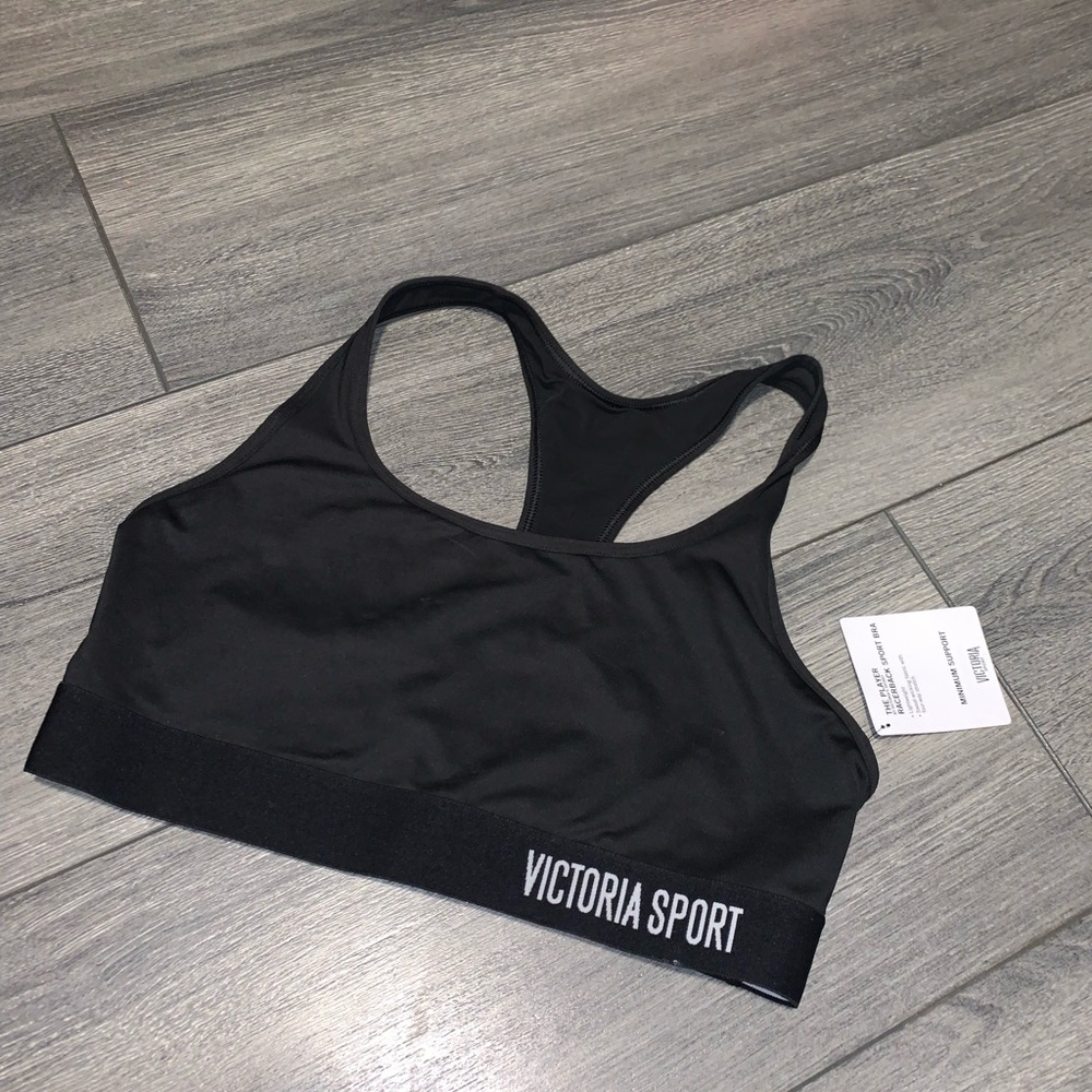 COPY - NWT VS sport bra size m